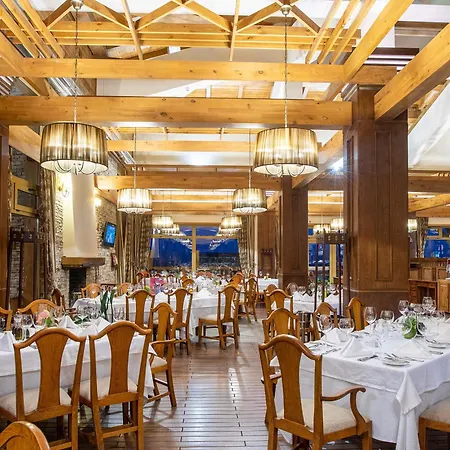 Pirin Golf וילה *