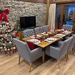 Луксозна вила Pirin Golf *