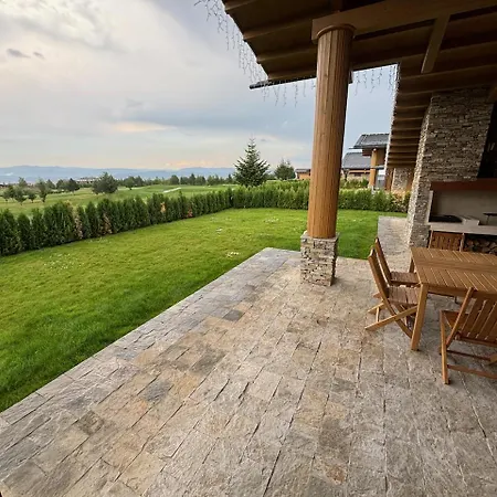 Pirin Golf Villa *