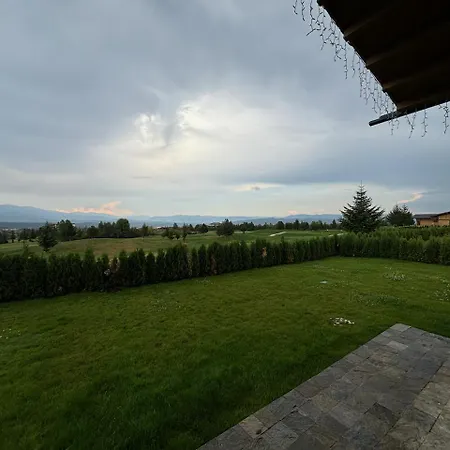 Луксозна вила Pirin Golf *
